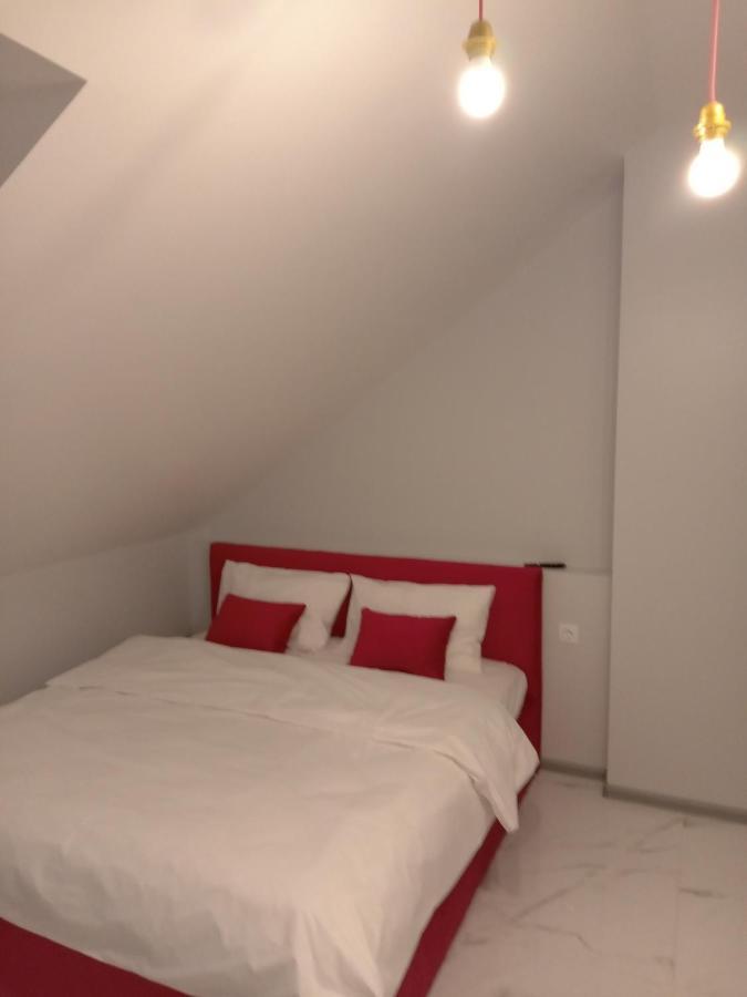 39 Apart Hotel Lviv Eksteriør billede
