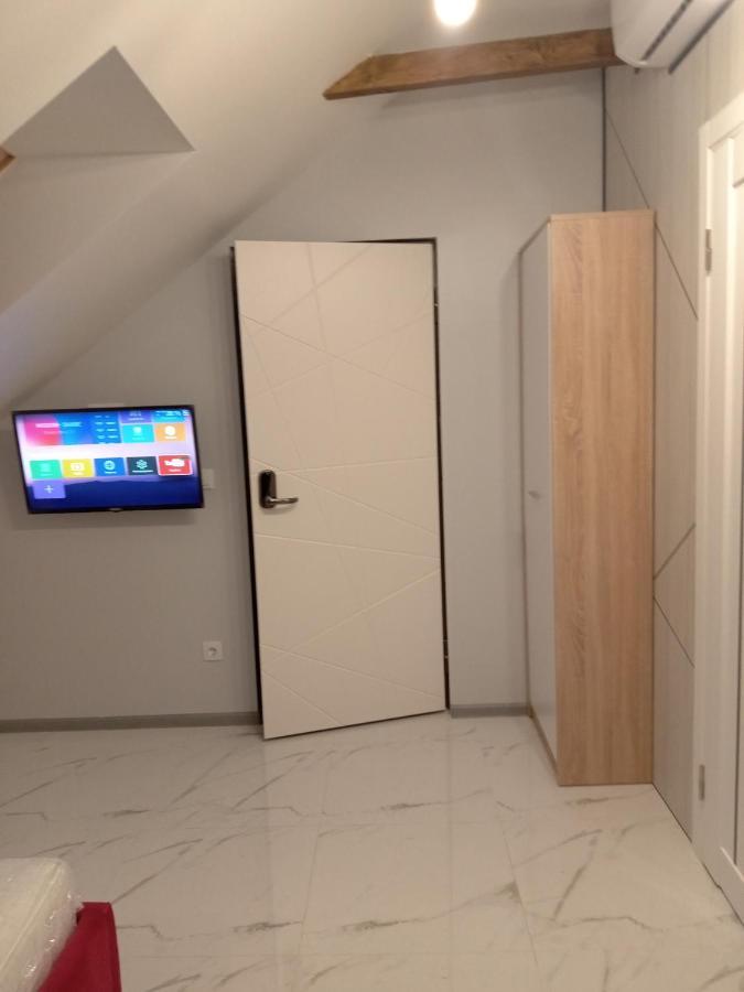 39 Apart Hotel Lviv Eksteriør billede