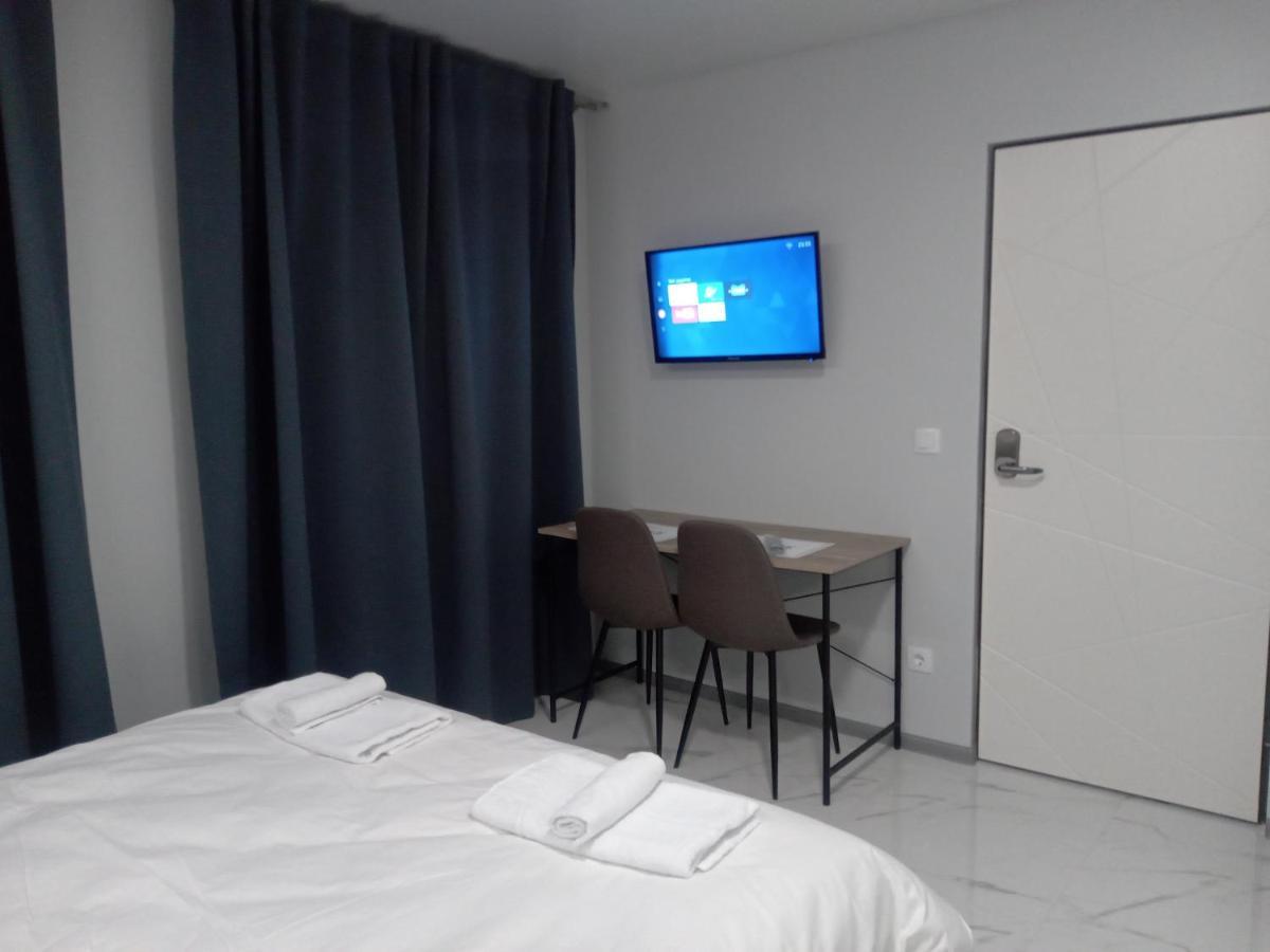 39 Apart Hotel Lviv Eksteriør billede